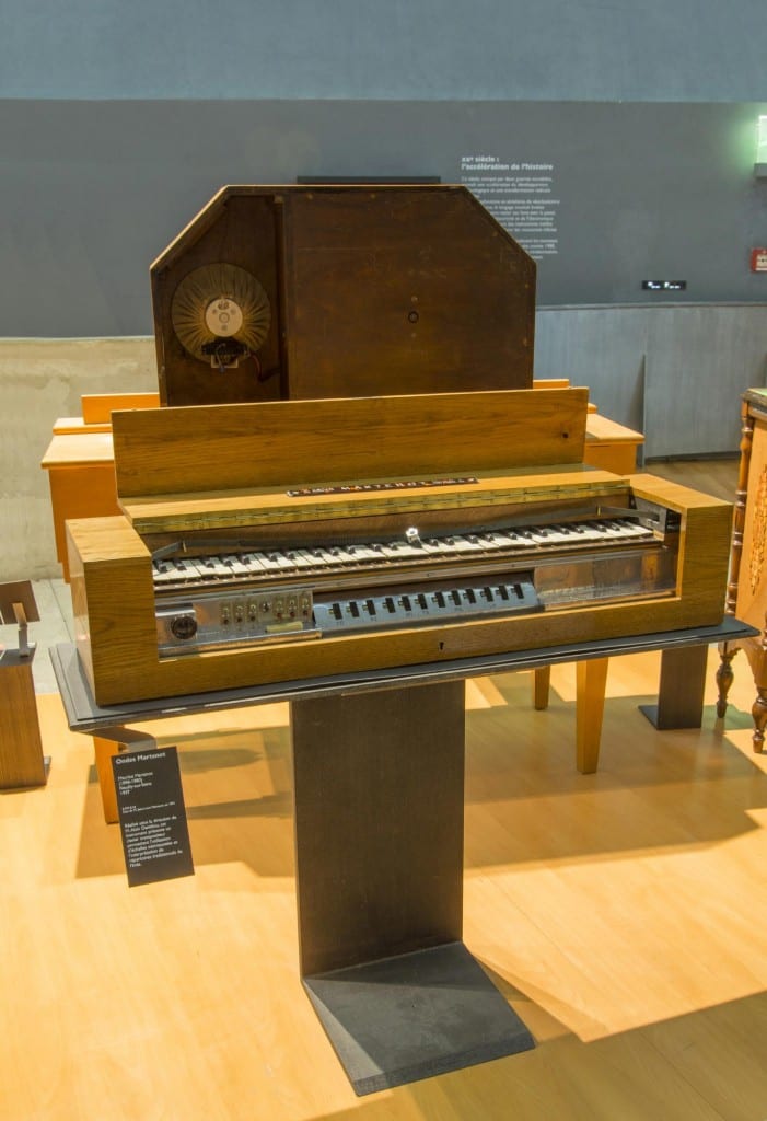 Keyboard for ondes Martenot